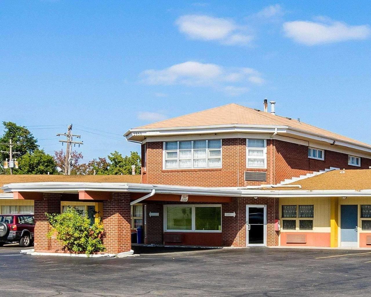 Econo Lodge Topeka Dış mekan fotoğraf