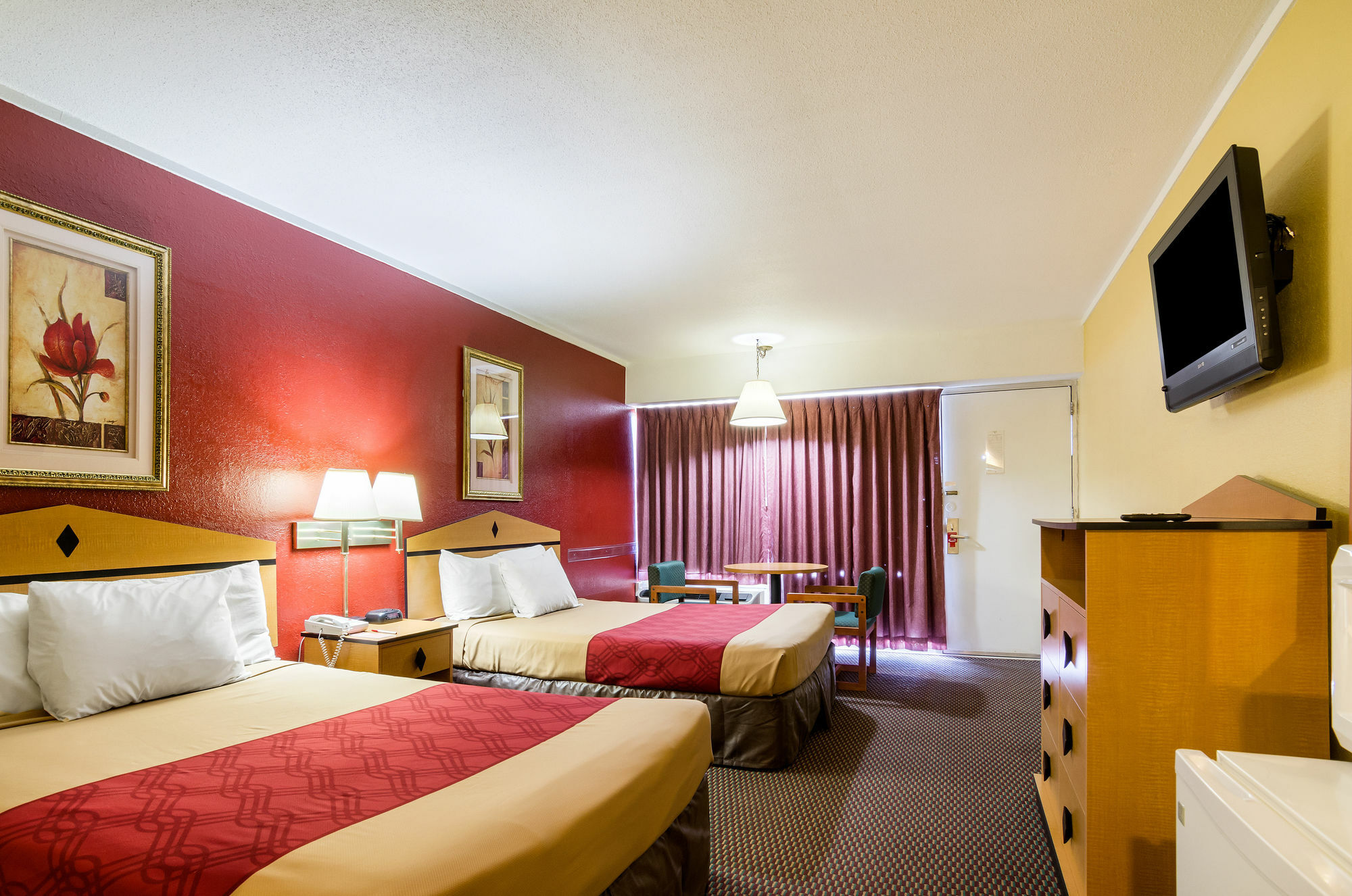 Econo Lodge Topeka Dış mekan fotoğraf